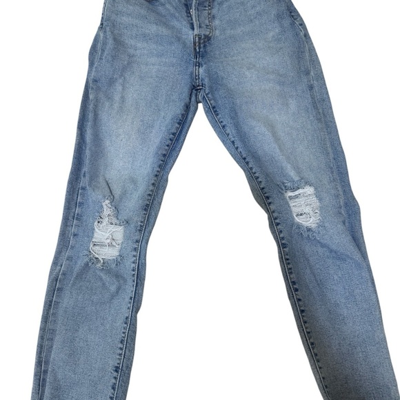 Levi's Women's Light Blue Jeans - Picture 3 of 7